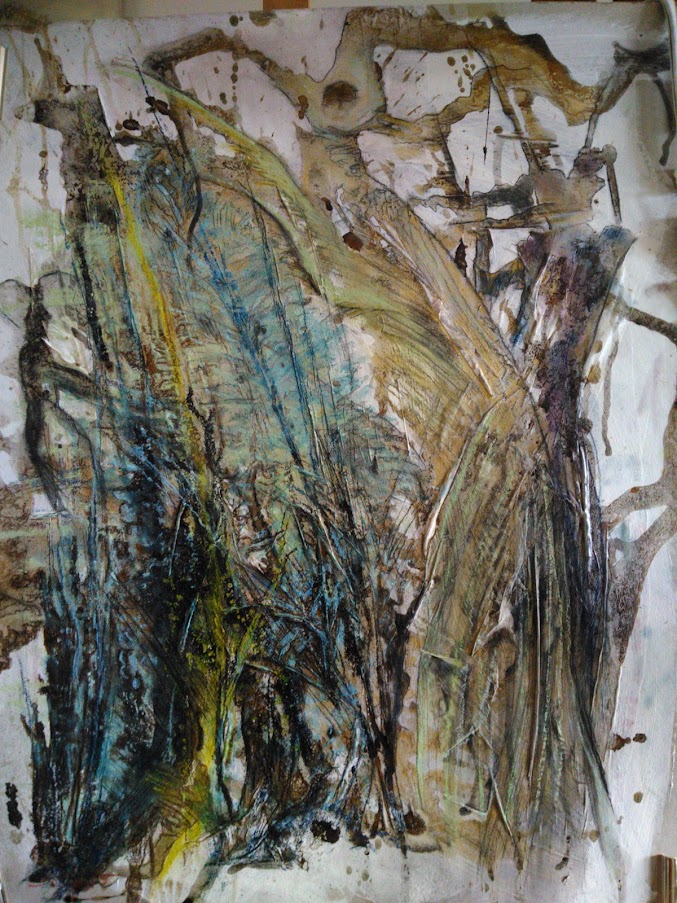 Divers insectes dont une mante religieuse, qui sont cachés dans les herbes hautes. Dominance des couleurs bronze et vertes. Art abstrait, collage, art animalier