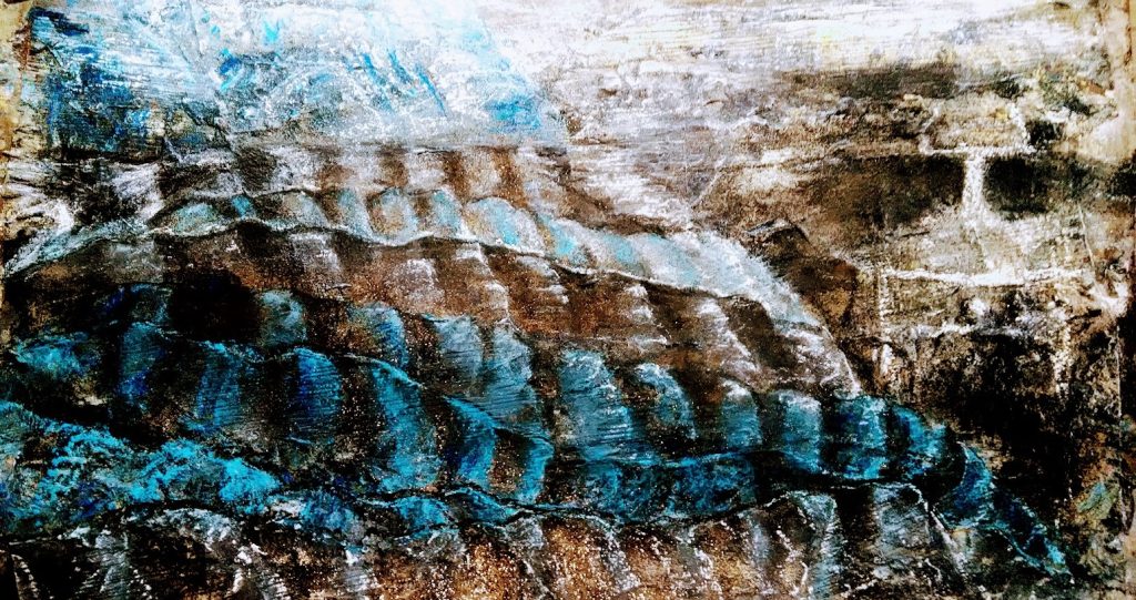 Couette bleue, noire, ondulée, avec une table de chevet à droite juste dessinée. Art contemprain